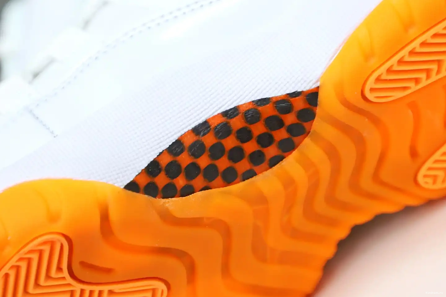 LOW CITRUS' RETRO Kimikick JORDAN 'BRIGHT AIR WMNS 11 0403